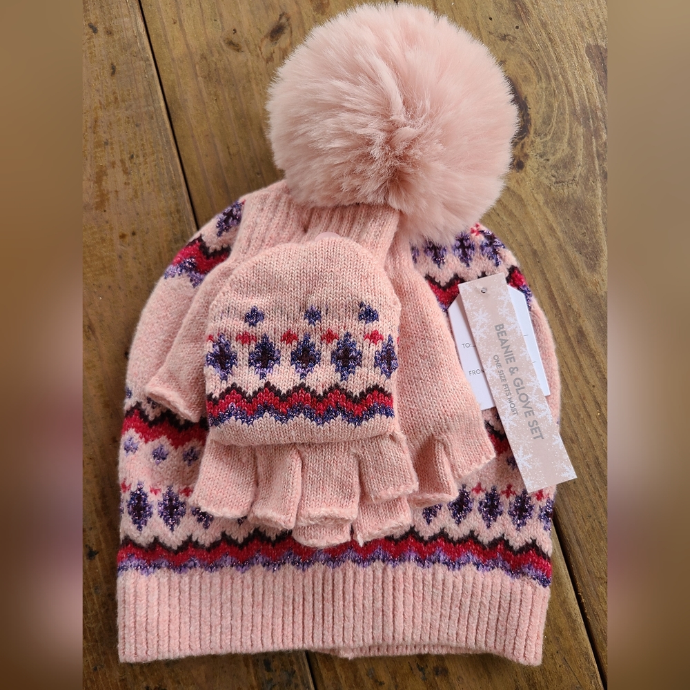 Ladies hat and glove set